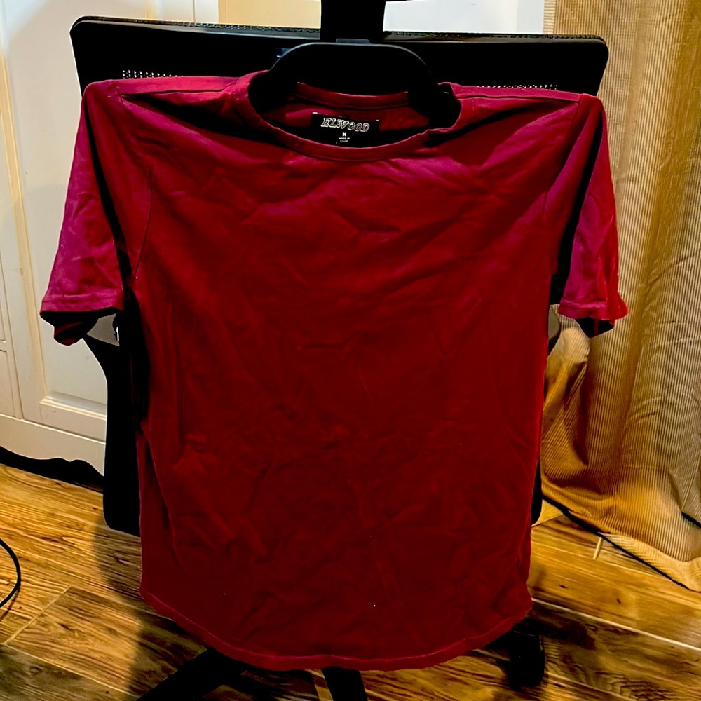 Maroon Elmwood soft T
